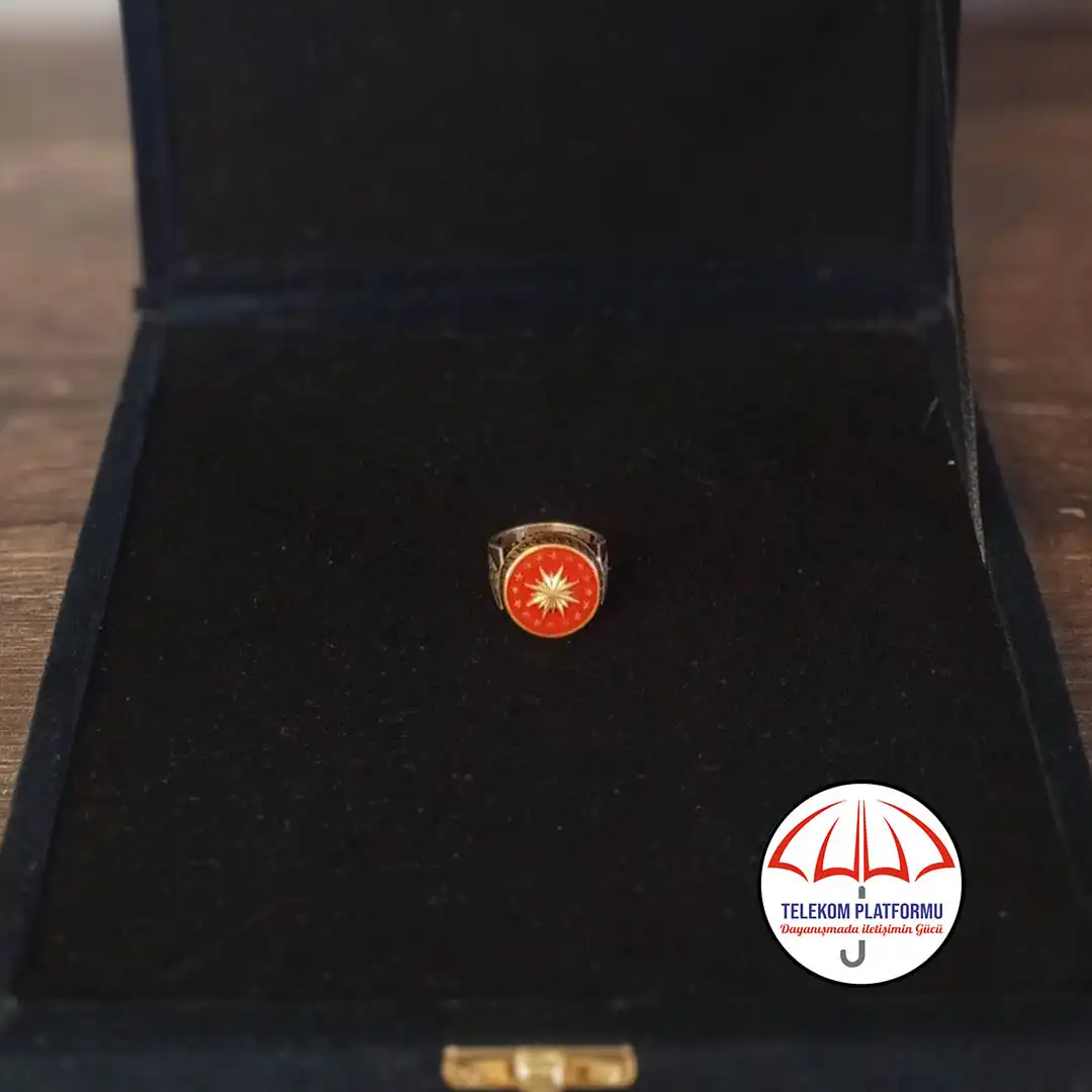 Cumhurbaşkanlığı Forslu Yüzük